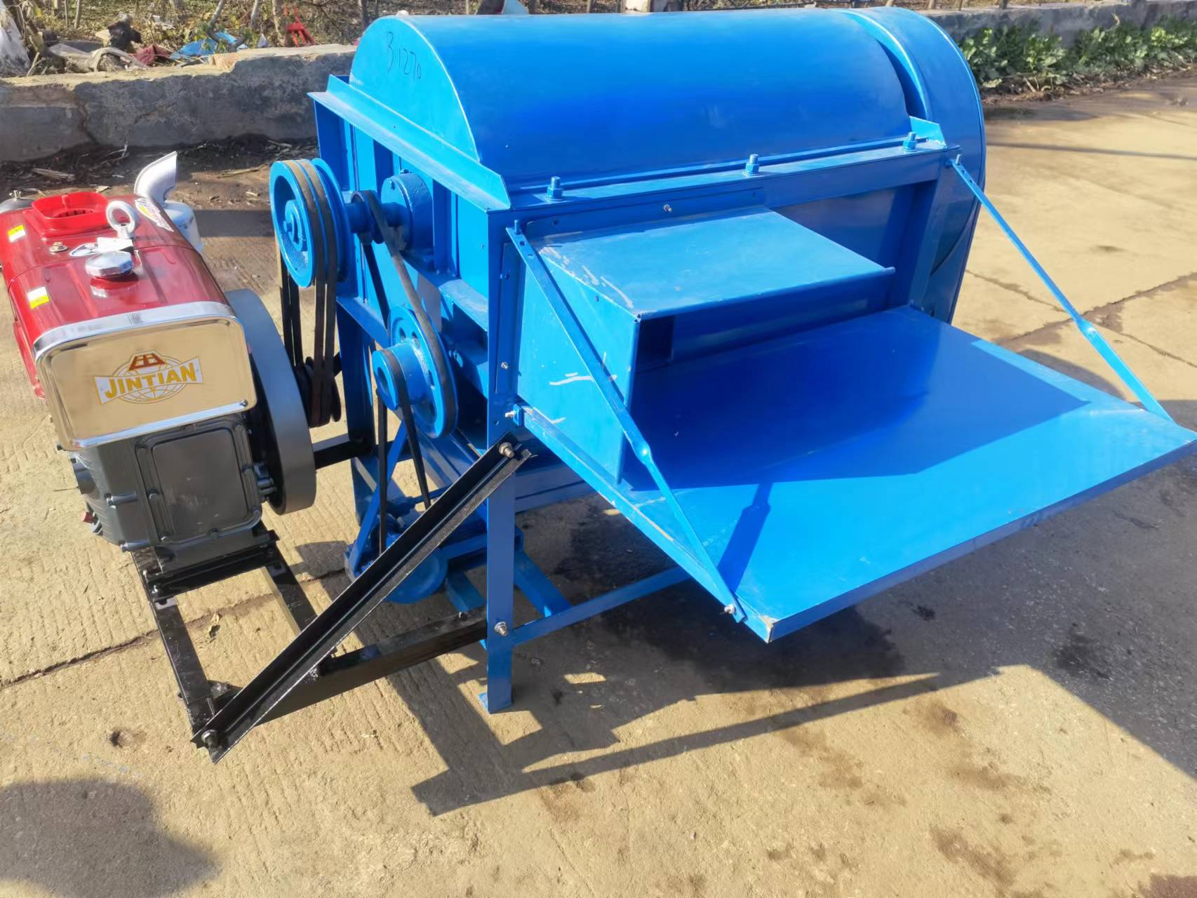 Rice Thresher Machine - Mobile Diesel-Motor-Dreschmaschine mit Rädern, Multifunktions-Reisdresch- und