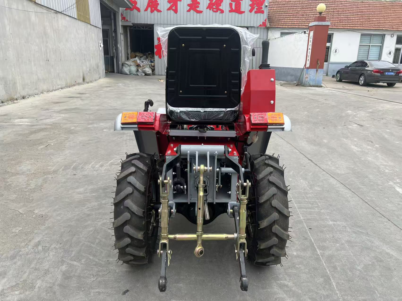 Agriculture.Farming Design - Landwirtschaftlicher Radtraktor im Angebot: Neues Design,